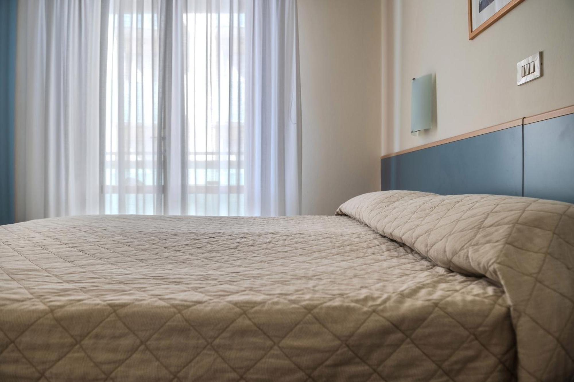 Hotel Orizzonte ลิโดดิเยโซโล ห้อง รูปภาพ