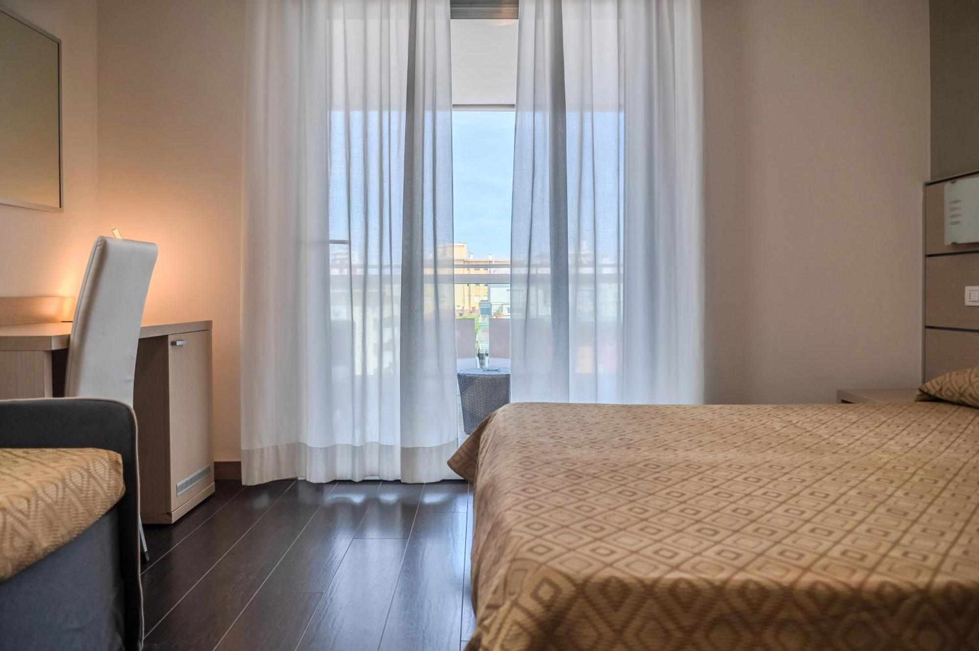 Hotel Orizzonte ลิโดดิเยโซโล ห้อง รูปภาพ