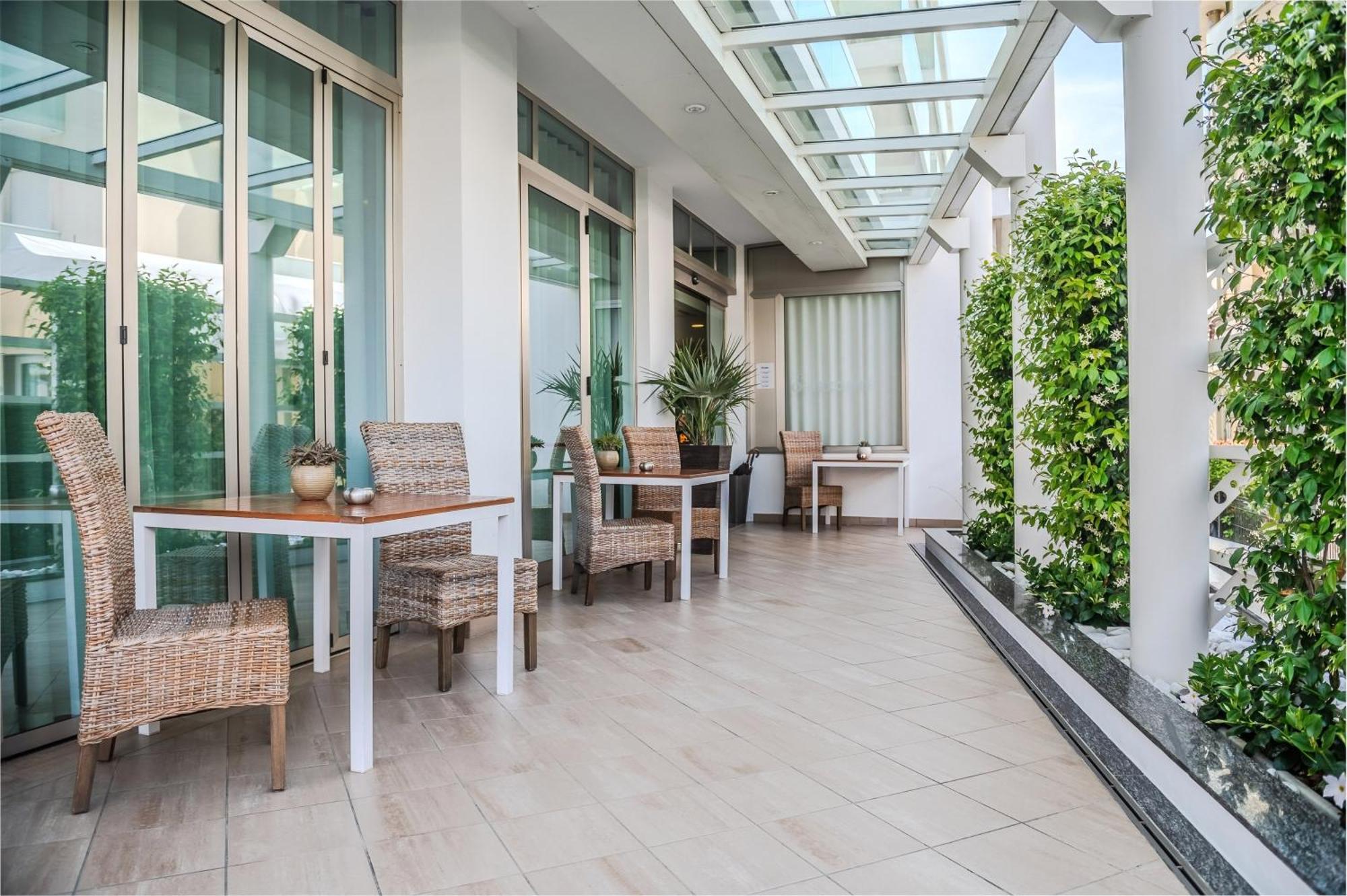 Hotel Orizzonte ลิโดดิเยโซโล ภายนอก รูปภาพ